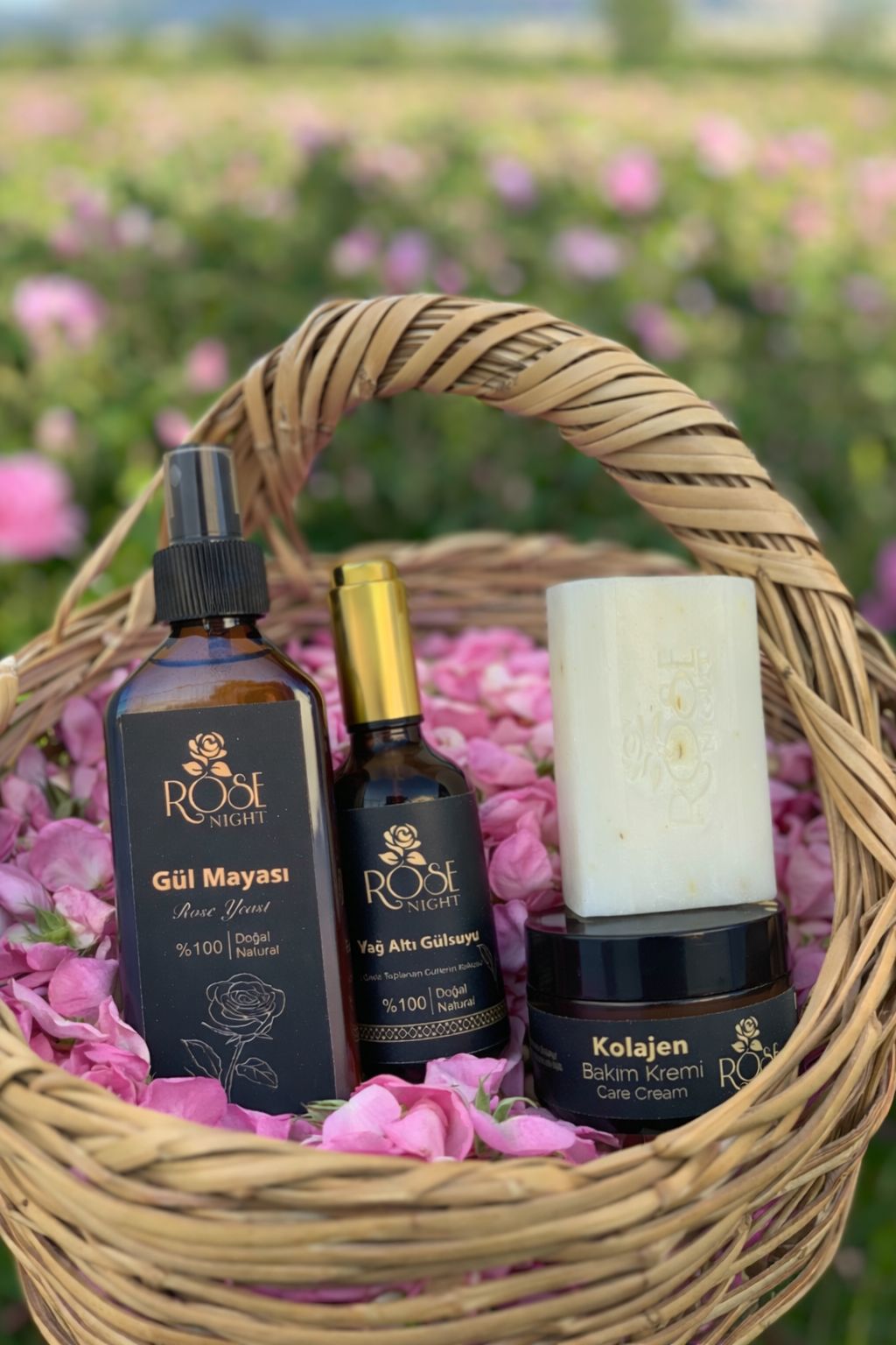 Saf Gül ve Kolajen Işıltısı: Komple Cilt Bakım Seti | Gül Mayası & Yağ Altı Gül Suyu & Gül Yapraklı Sabun & Kolajen Krem